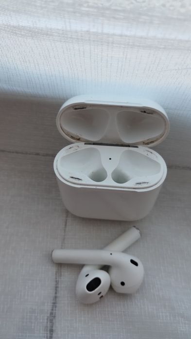 AirPods 2 cu husa originale