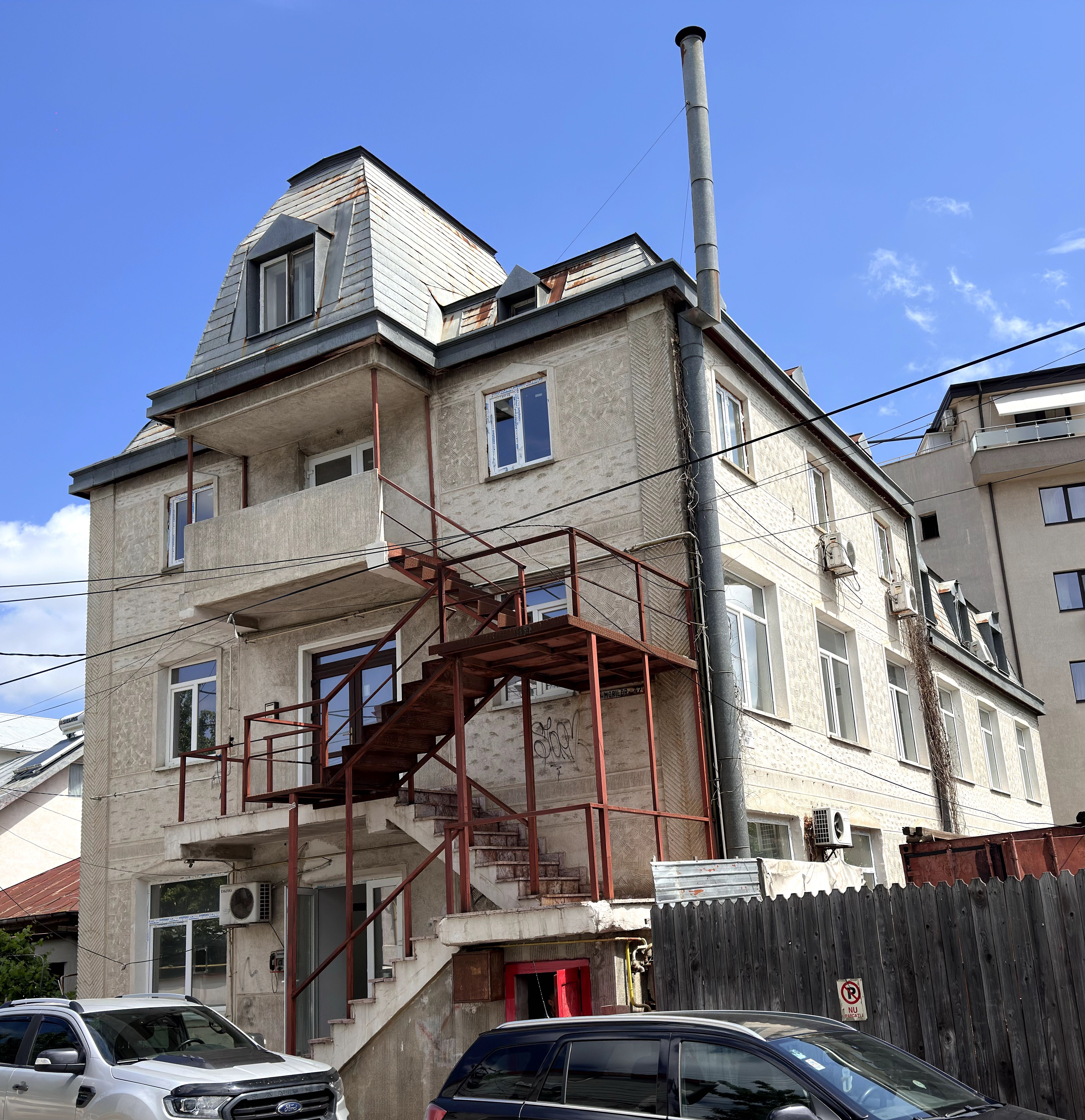 Spații de birouri și producție de vânzare zona PALAS CAMPUS