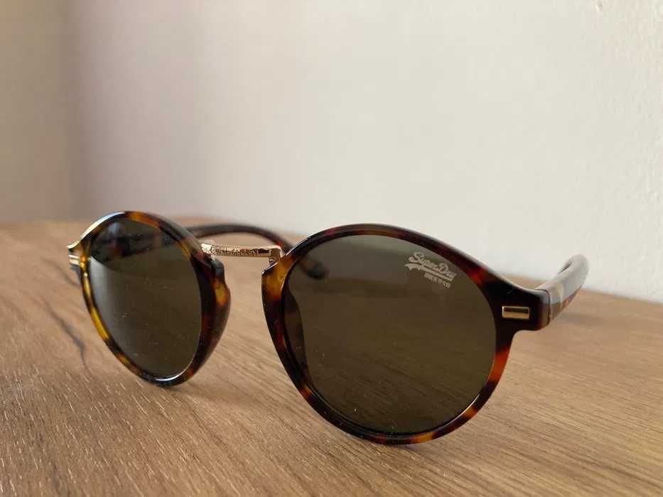 Слънчеви очила Superdry