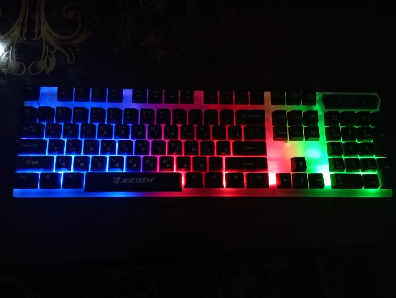 Ноутбук Asus купите не пожелеете.