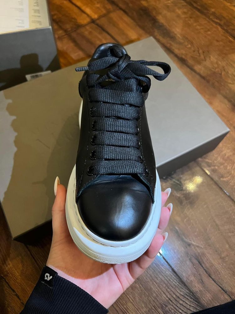 Adidasi Alexander McQueen originali