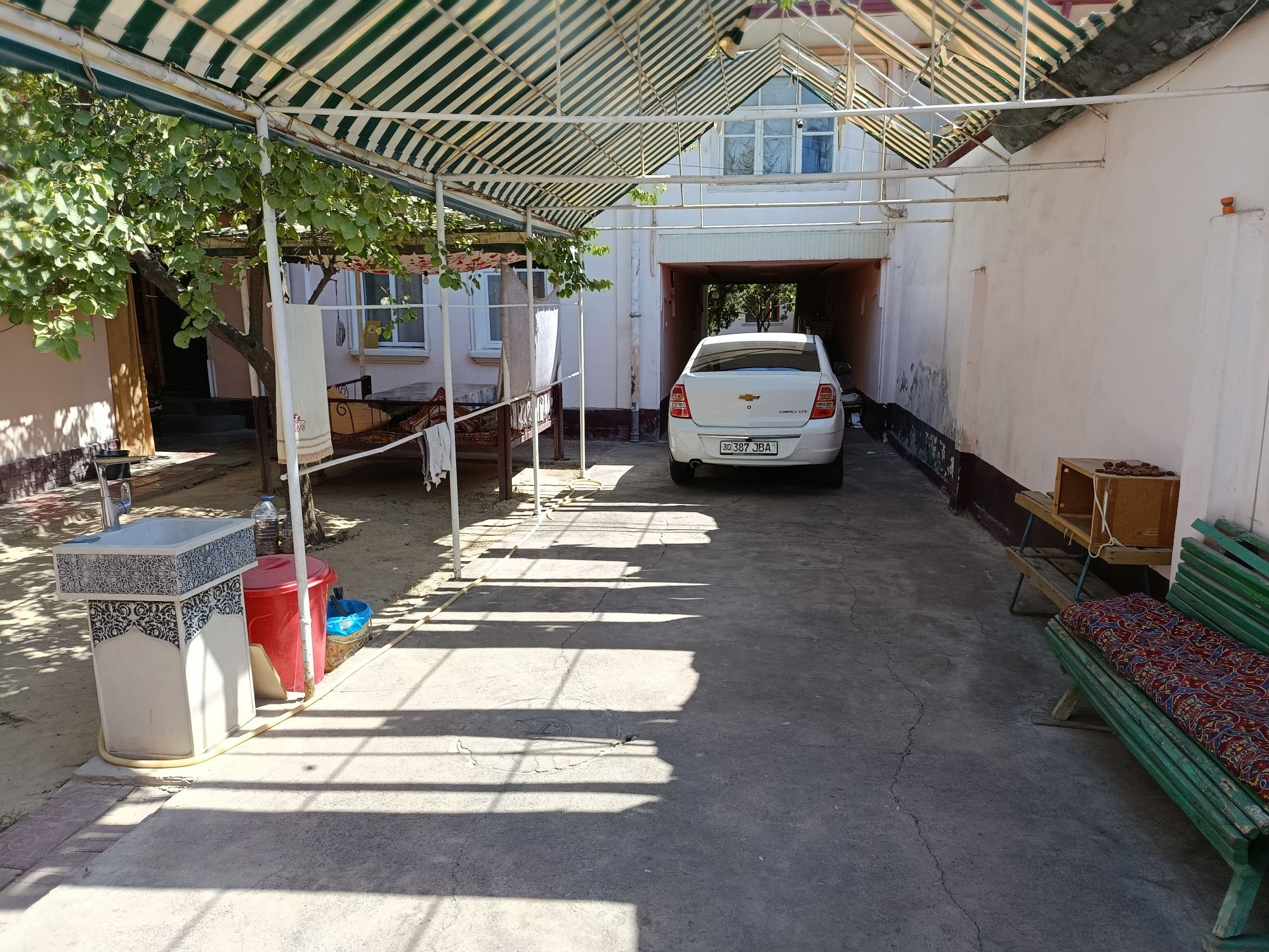 Продается дом в Мирабадском районе
