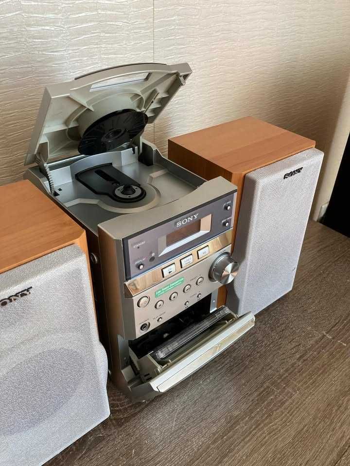 SONY CMT-SBT100 hi-fi система с BLUETOOTH