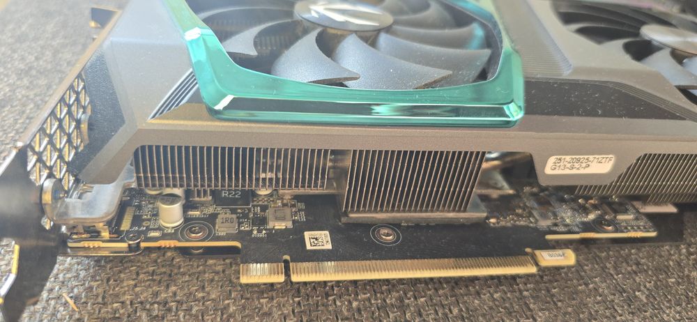 Placa video Nvidia Zotac Rtx 3070 AMP HALO 8GB 256bit DDr6 Gaming