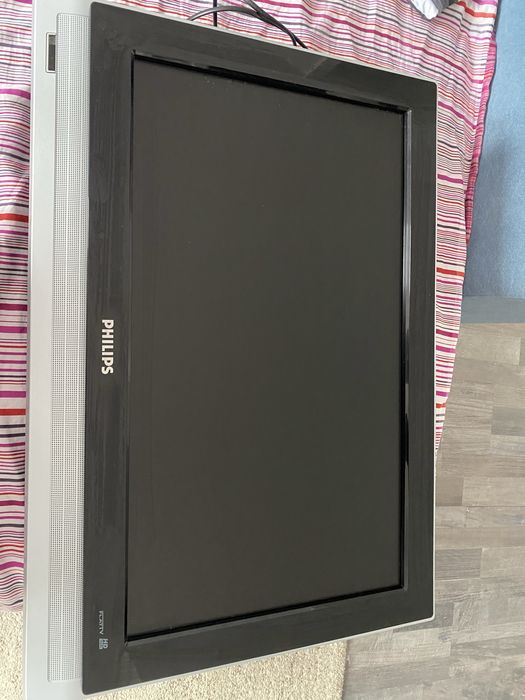 Televizor philips, 70 cm