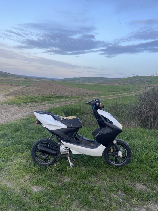 Scuter yamaha aerox