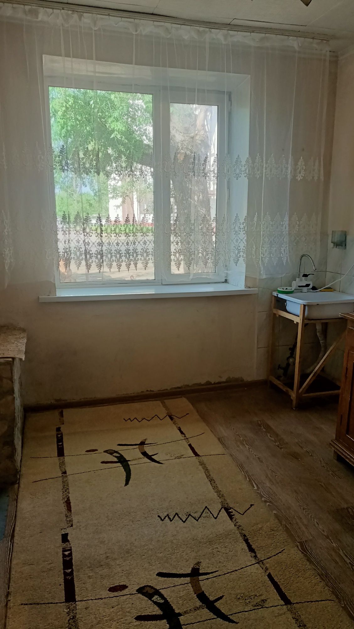 Продам квартиру однокомнатную,в Иссыке.