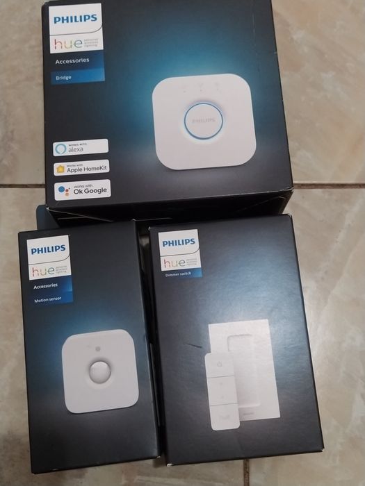 Bridge Philips Hue Bridge ,motion senzor și dimmer