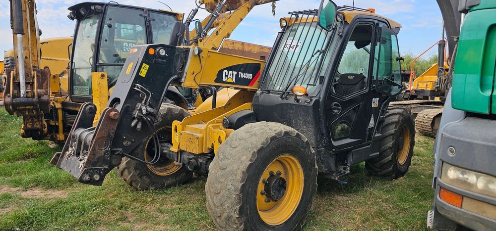 Caterpillar CAT TH408 D Incarcator telescopic Agricol