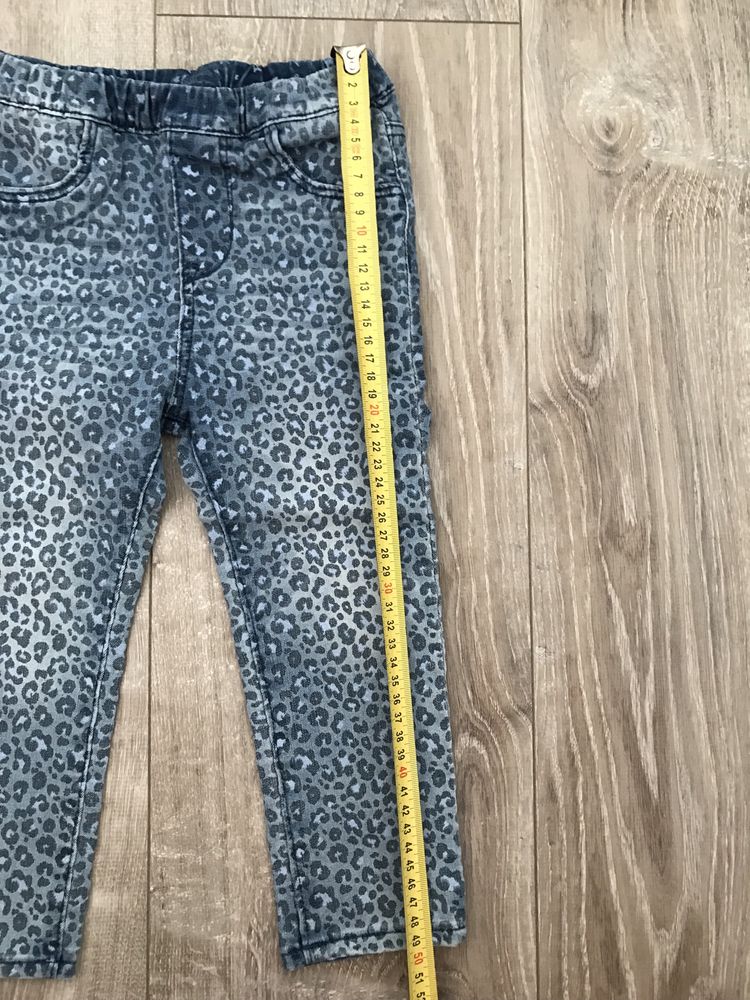 Pantaloni de jeans H&M animalprint nr.92