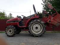 Vand tractor mitsubishi mt 205  cu freza