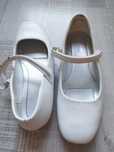 Pantofi cu baretuta marime 34