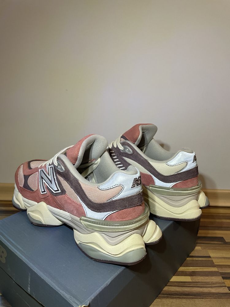 Обувки New Balance 9060