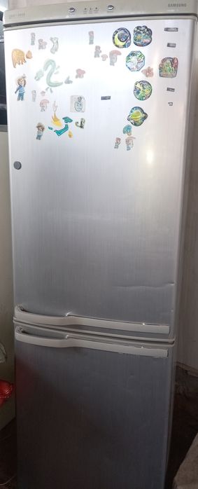 Продам холодильники