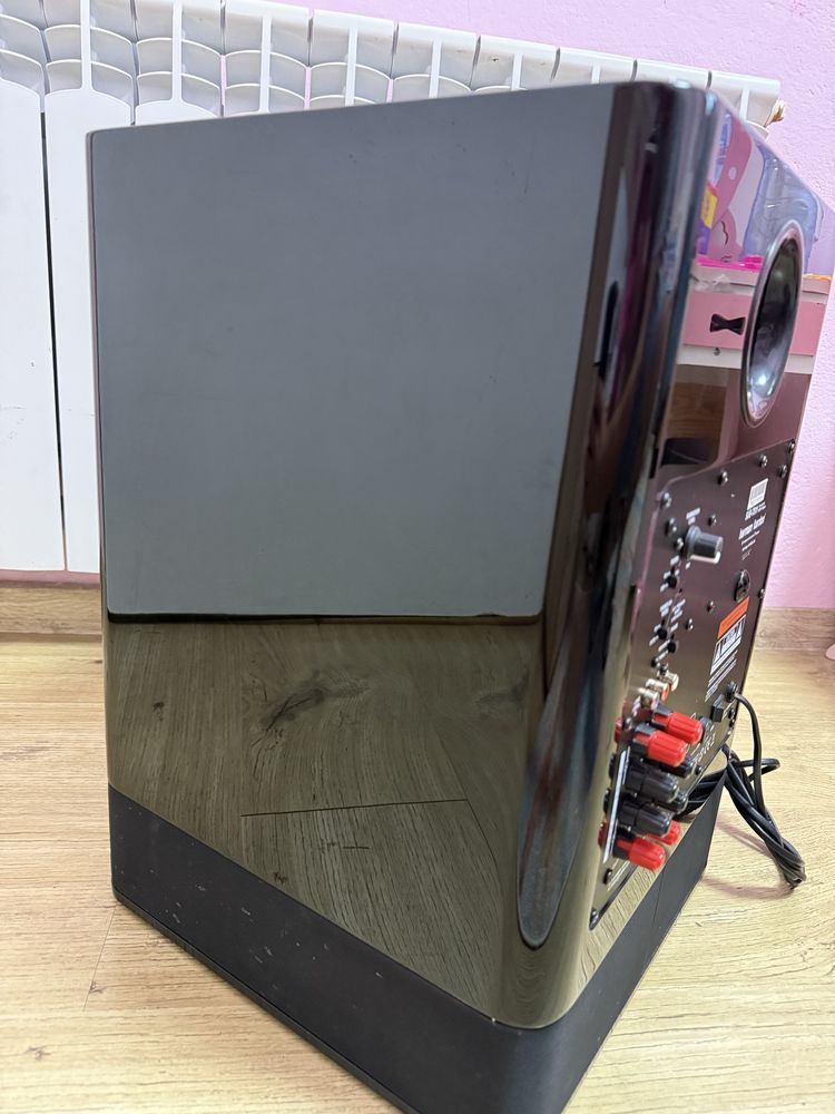 Като нов Harman Kardon Мощен Subwoofer TS11