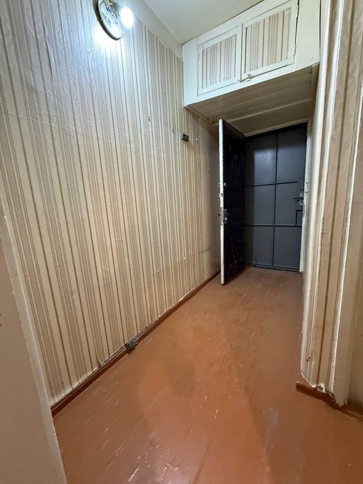 Продаётся 2/4/4 Кирпичный дом юнусабад 4 квартал Ориентир Сезам