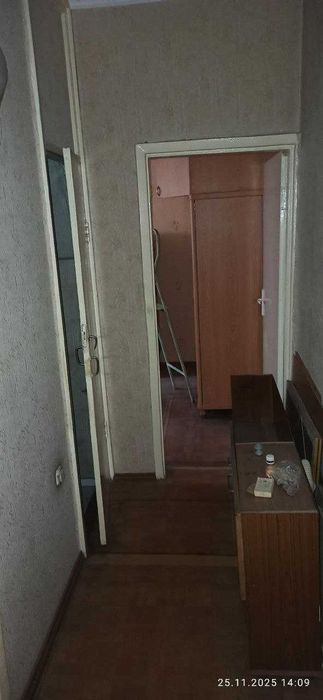 2/1/5 Буз-1 Художников Без ремонта 52м2 Не торец Ориентир Единое окно