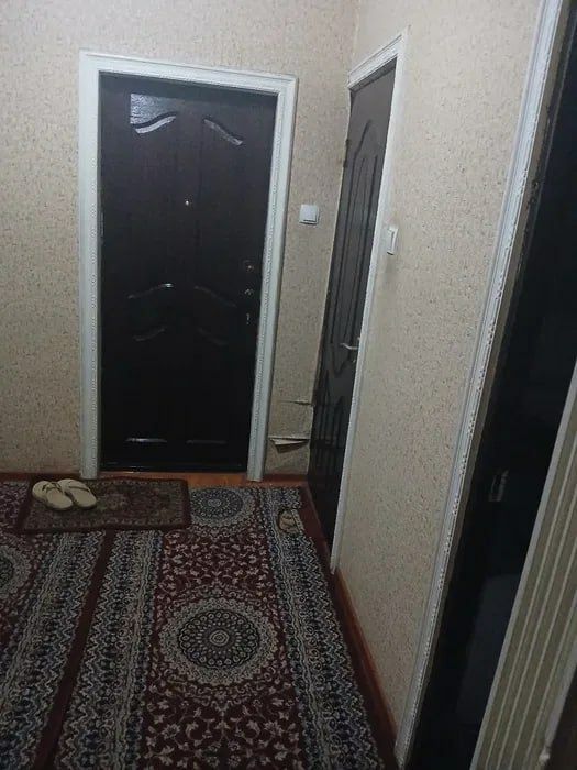 Продаётся 3-комнатная квартира — Чиланзарский район, 18 квартал
Продаё
