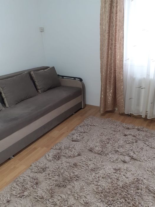 Închiriezi garsoniera