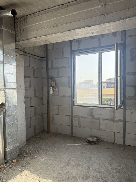 ПРОДАЁТСЯ КВАРТИРА  Сергелийский район Ориентир: Янги Чоштепа, 1-бек