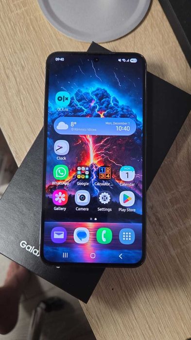 Samsung S23, 8/256, stare f buna