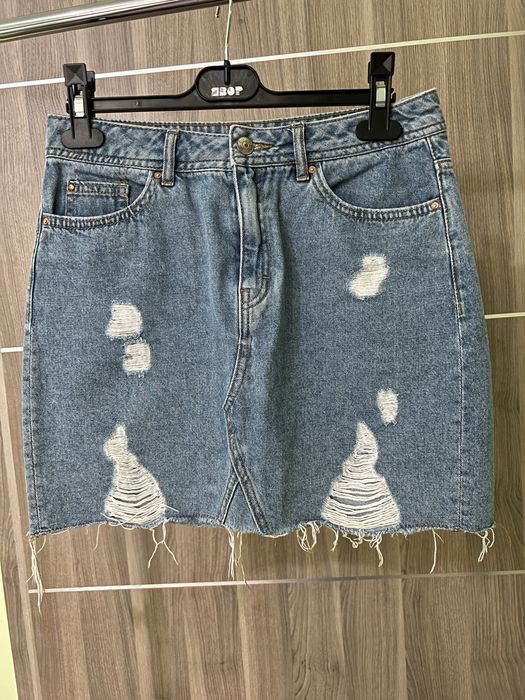 Дамски поли размер С и М различни текстури Hm Mango Mohito Daphne