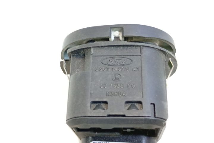 Buton  Geamuri 6S6T14529AA Ford Fiesta a 5-a generatie seria