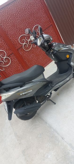 Продам мопед стоит на учёте срочно срочно