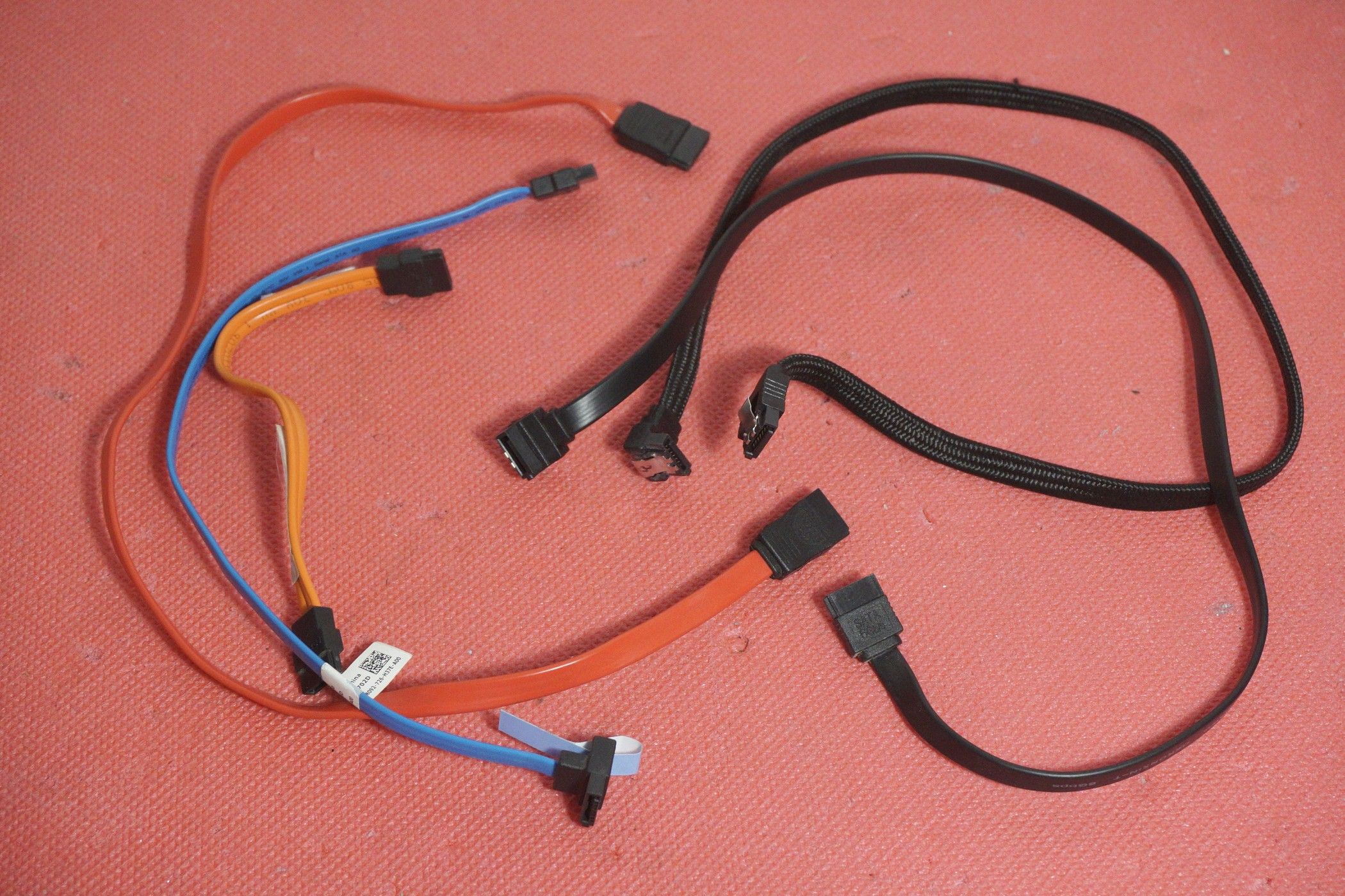 5бр SATA кабели за данни / sata to sata
