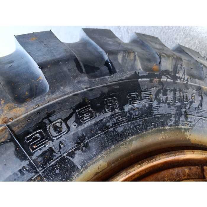 Cauciucuri 20.5r25 20525 marca Goodyear.