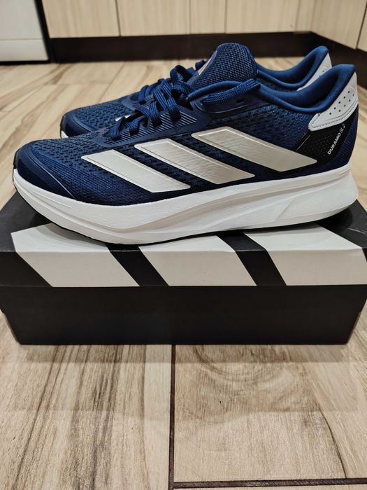 Адидас Duramo SL2 M отговаря на 41 номер