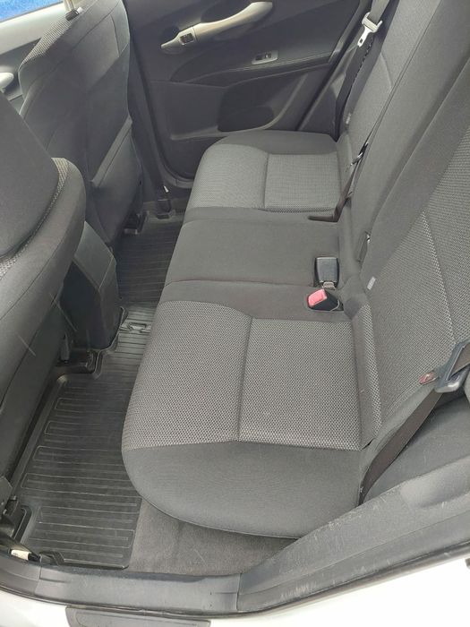 Toyota Auris Hybrid
