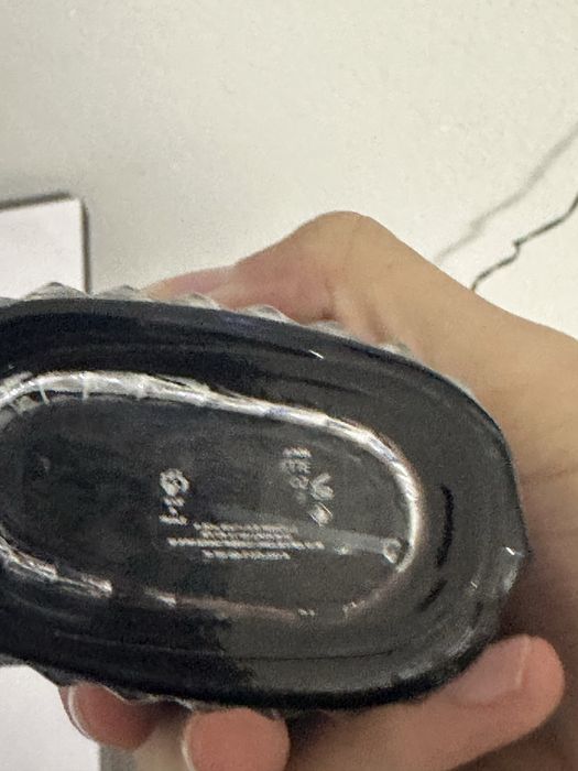 Valentino born in roma green stravaganza