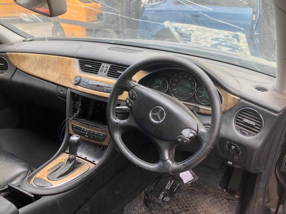 Dezmembram Mercede-Benz CLS 3.0 Diesel