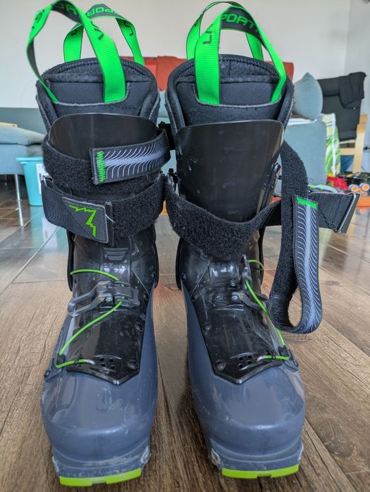 Clapari schi de tura La Sportiva Solar 27.5