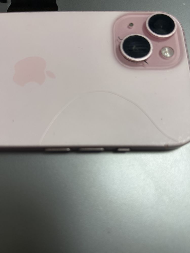 Iphone 15 roz 128 gb
