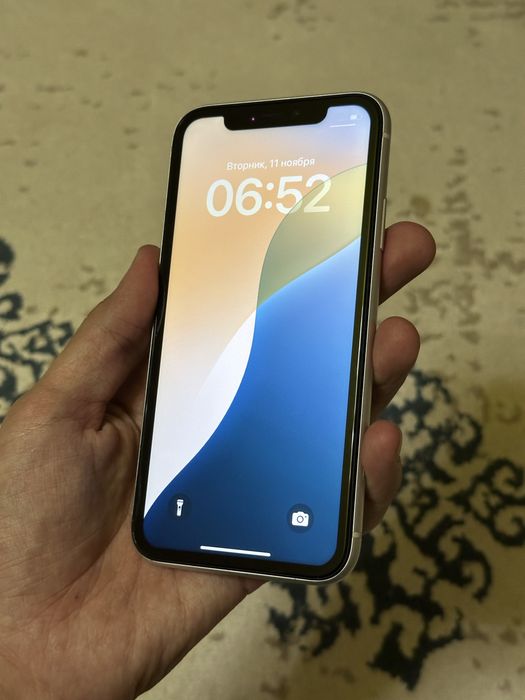 Iphone XR 128gb идеал