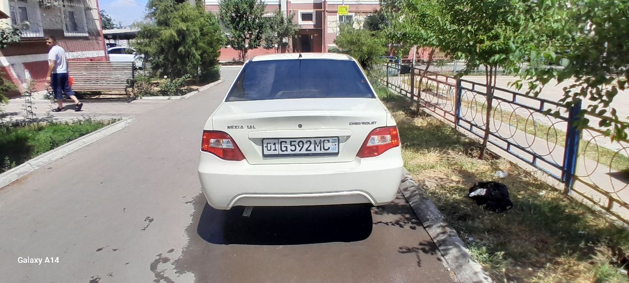Nexia 2 dons 1.6