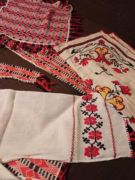 Tesaturi traditionale