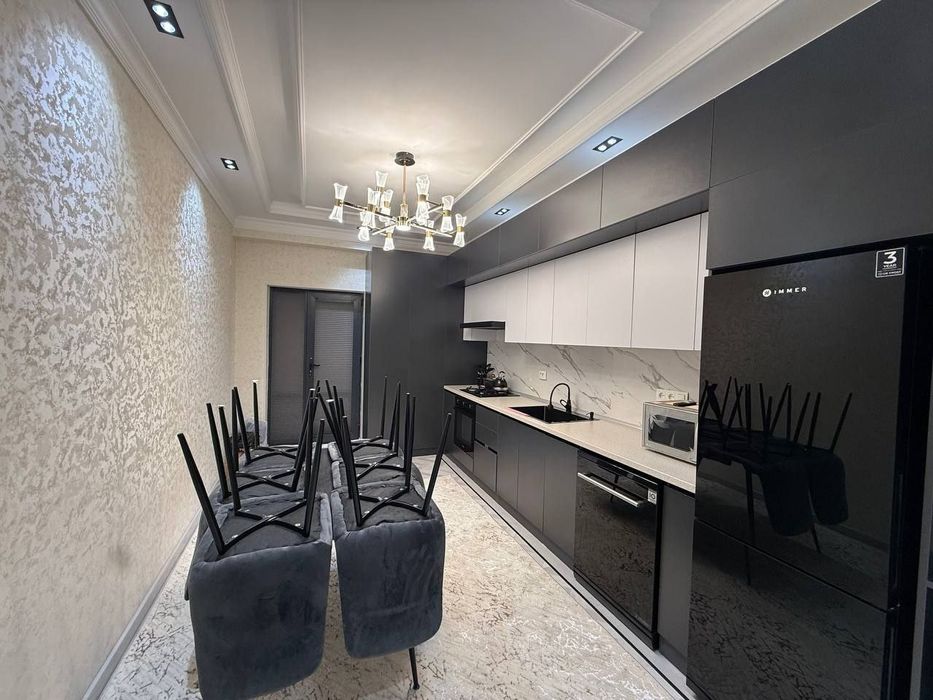 Срочно сдается 3/6/10 Юнусабад Зенит цена 800$ новостройка