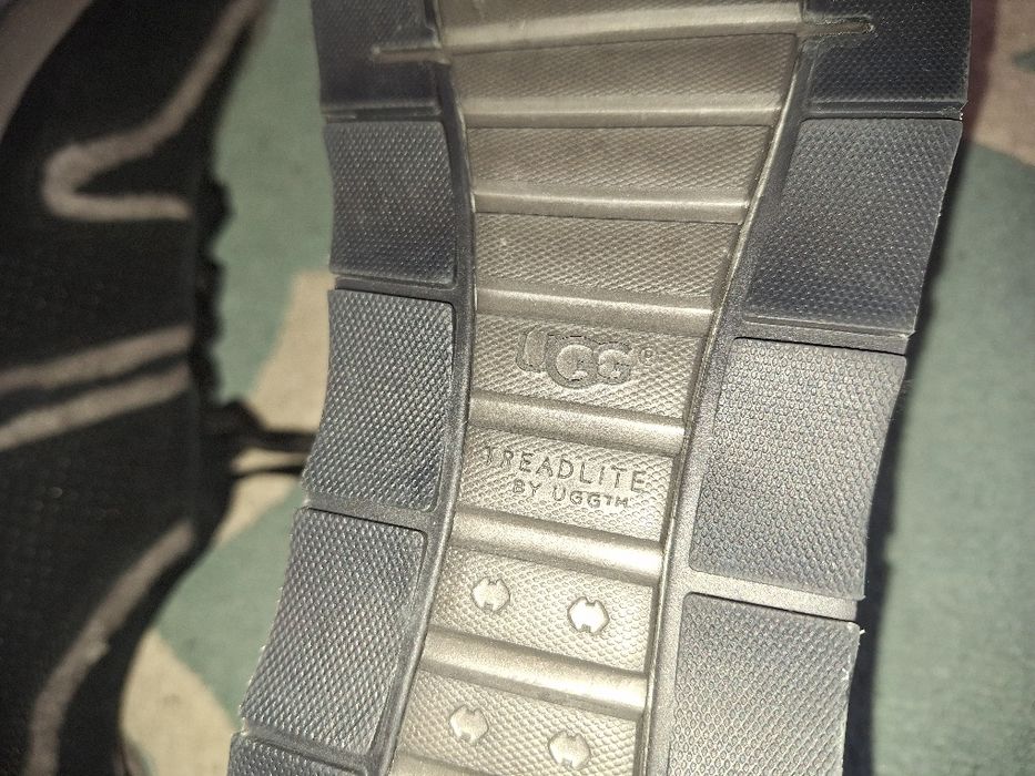 Papuci UGG barbati