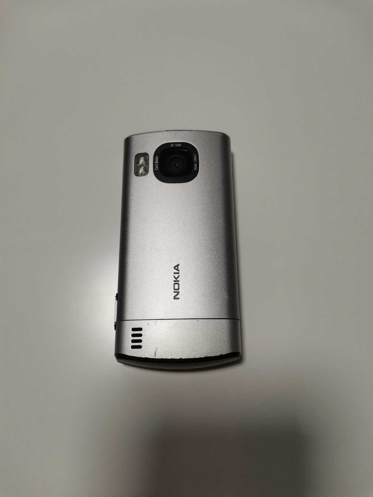 Nokia 6700 Slide