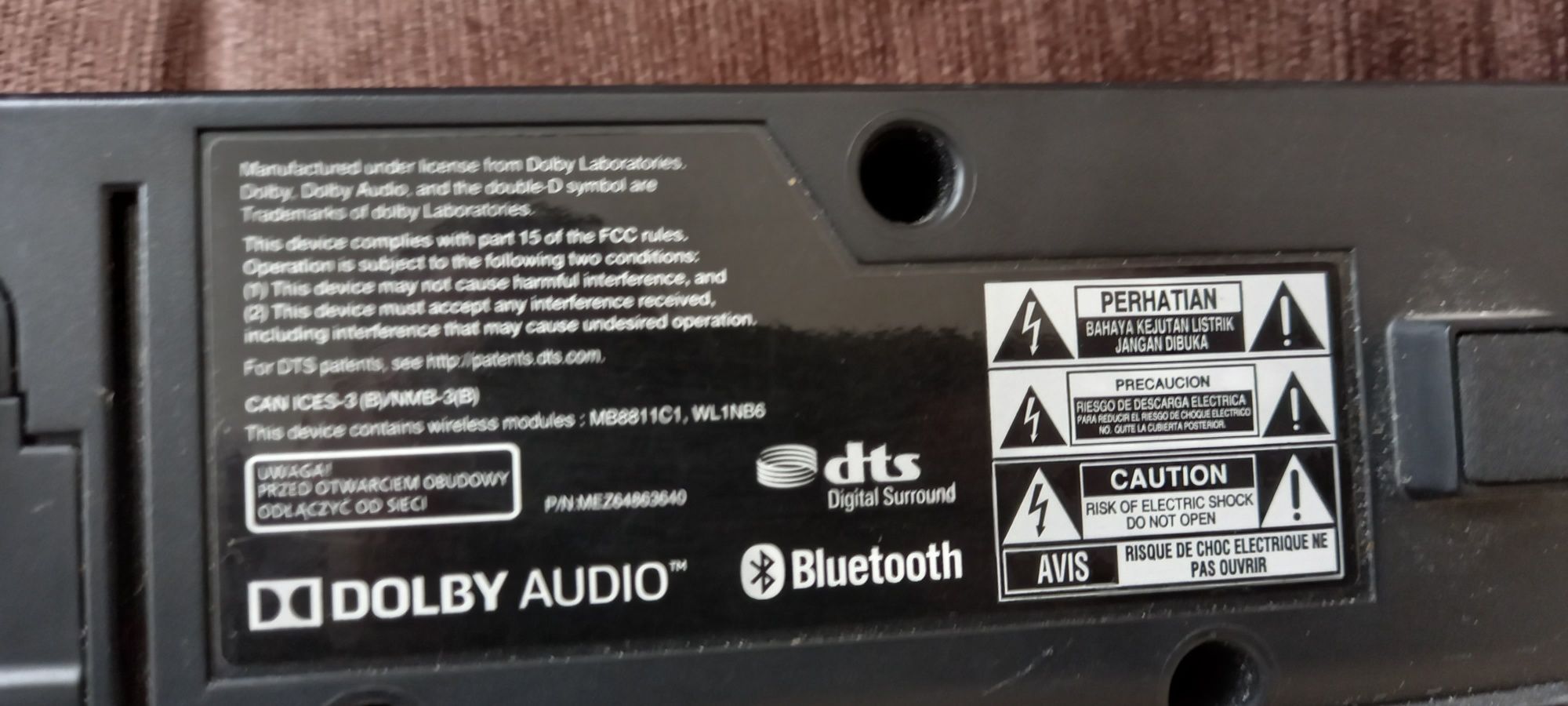 LG Bluetooth саундбар с дистанционно управление