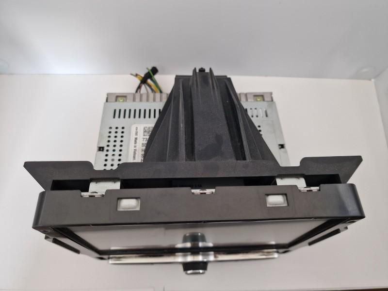 Navigatie touchscreen display multimedia LC7F Opel Adam