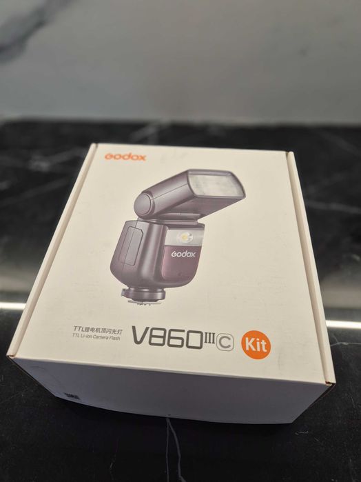 Светкавица Godox V860III C (Canon)  отворена кутия , в гаранция!