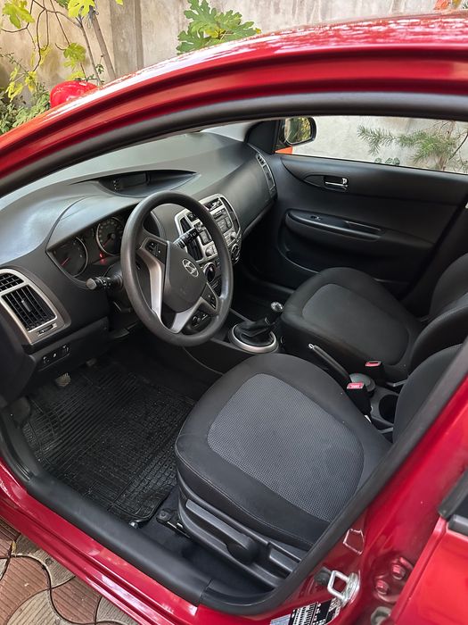 Hyundai i20 1.3 benzina
