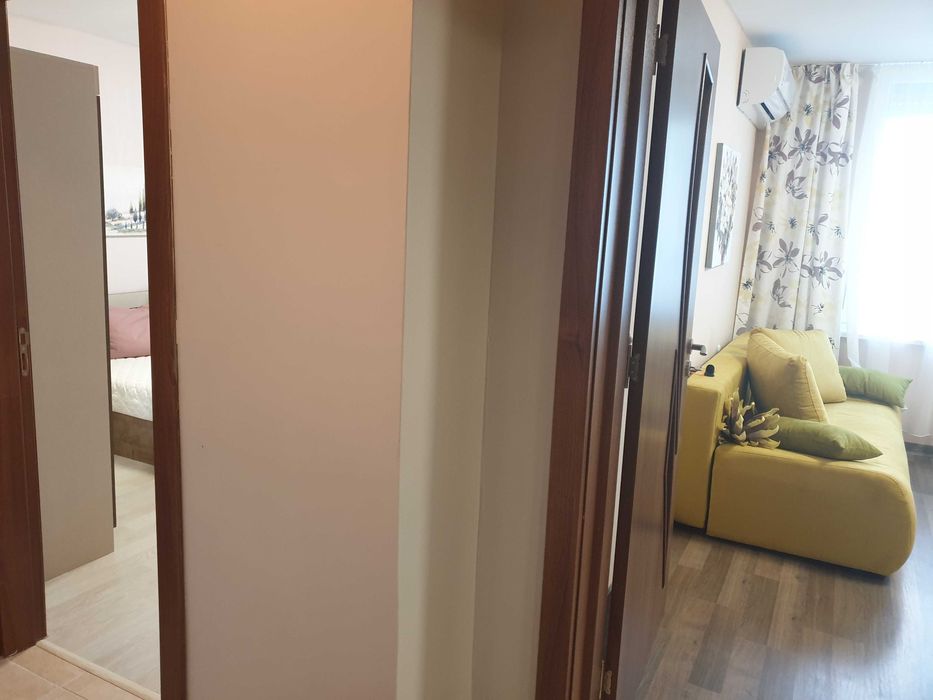 Дългосрочен наем до края на месец юни – апартамент в центъра