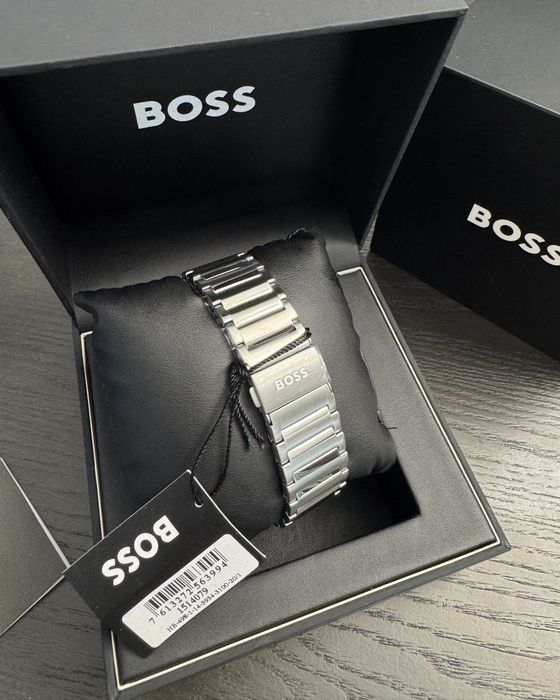 Ceas BOSS – cadran verde smarald – NOU, în cutie!