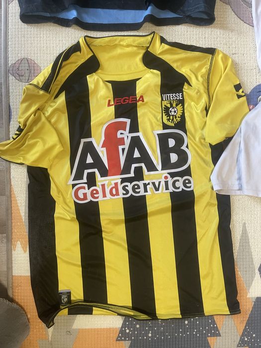 Футболни тениски