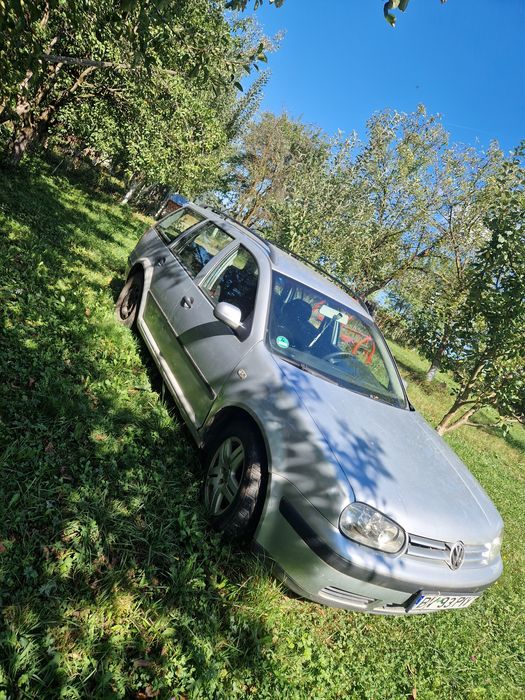 Masina golf 4 2004